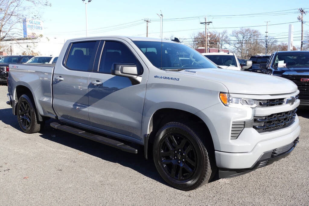 Used 2024 Chevrolet Silverado 1500 RST w/ Protection Package AWD/4WD image 5