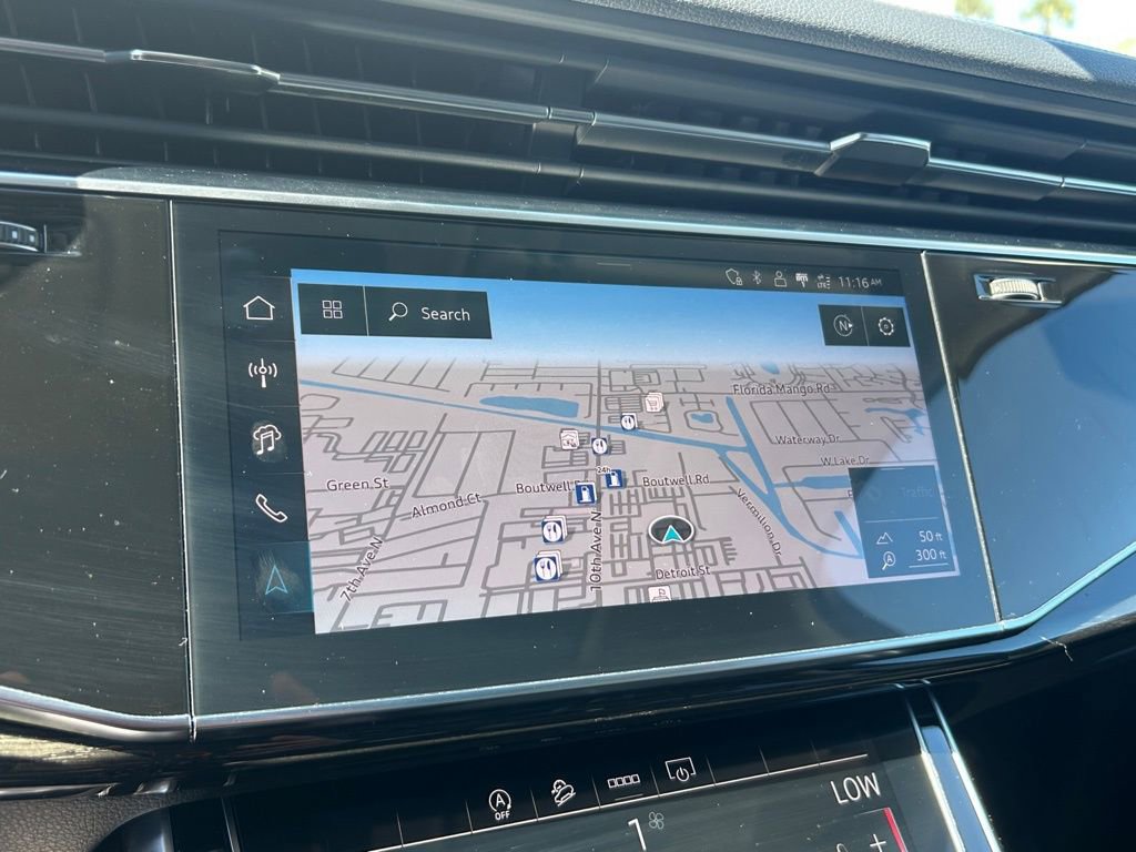 Used 2025 Audi Q7 3.0T Premium Plus image 11