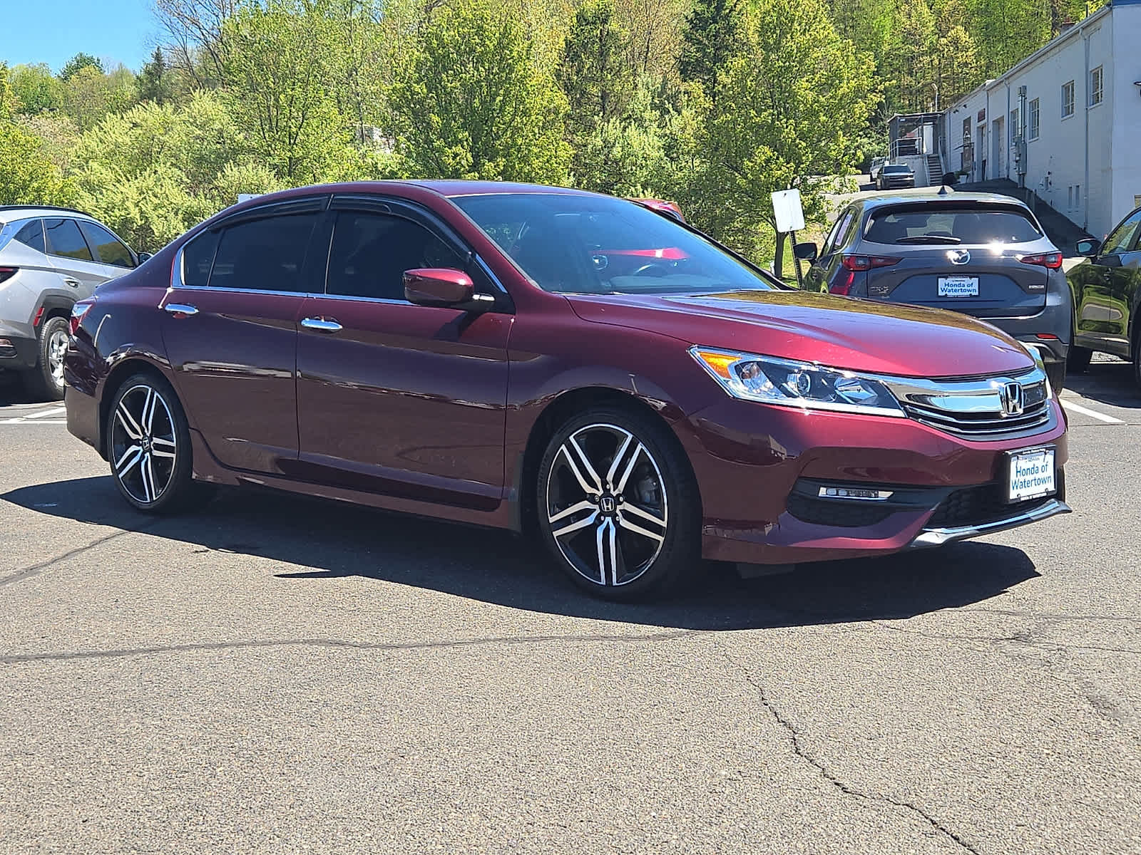 Used 2017 Honda Accord Sport image 4
