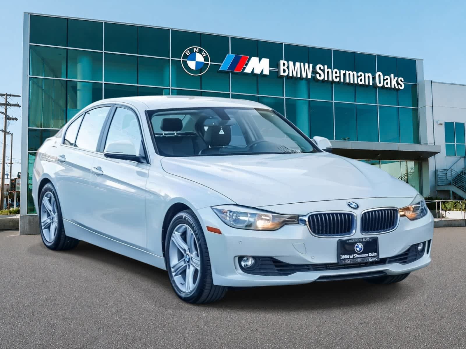 Used 2015 BMW 328i Sedan RWD image 3