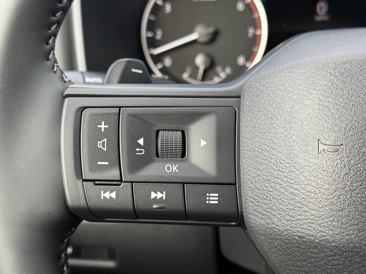 New 2026 Nissan Rogue Dark Armor FWD image 11