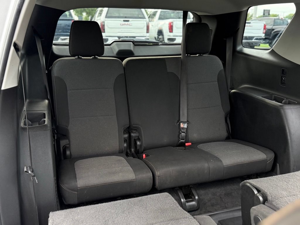Used 2021 Chevrolet Traverse LT FWD image 15