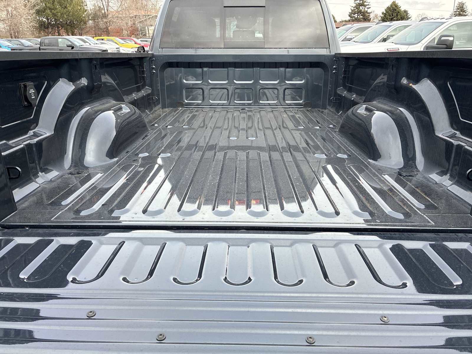 New 2026 RAM 3500 Laramie AWD/4WD image 19