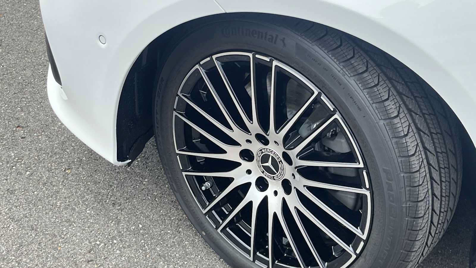 Used 2026 Mercedes-Benz C 300 4MATIC Sedan image 25