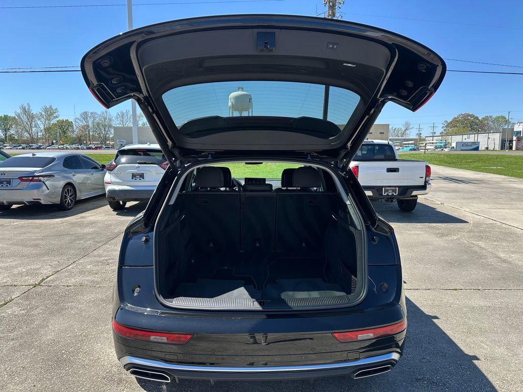 Used 2023 Audi Q5 2.0T Prestige w/ Prestige Package image 23