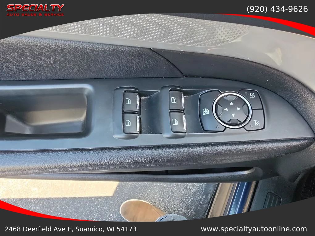 Used 2016 Ford Explorer XLT w/ Equipment Group 202A AWD/4WD image 21