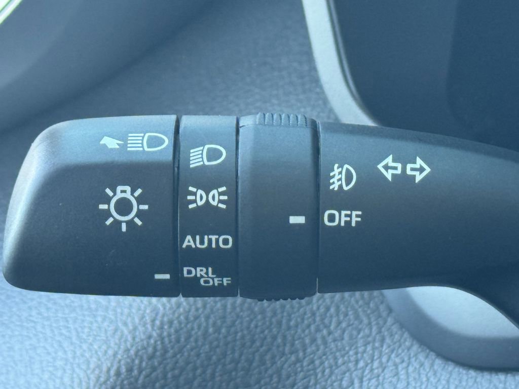 Used 2024 Toyota Tundra Limited AWD/4WD image 24