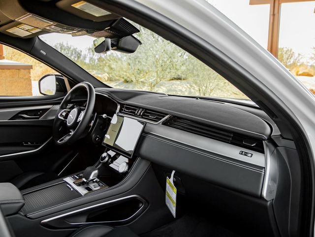 New 2026 Jaguar F-PACE R-Dynamic S AWD/4WD image 28