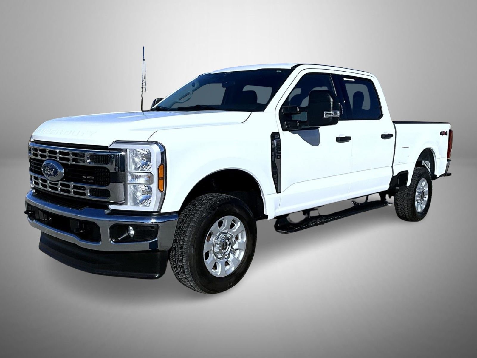 Used 2024 Ford F250 XLT image 1