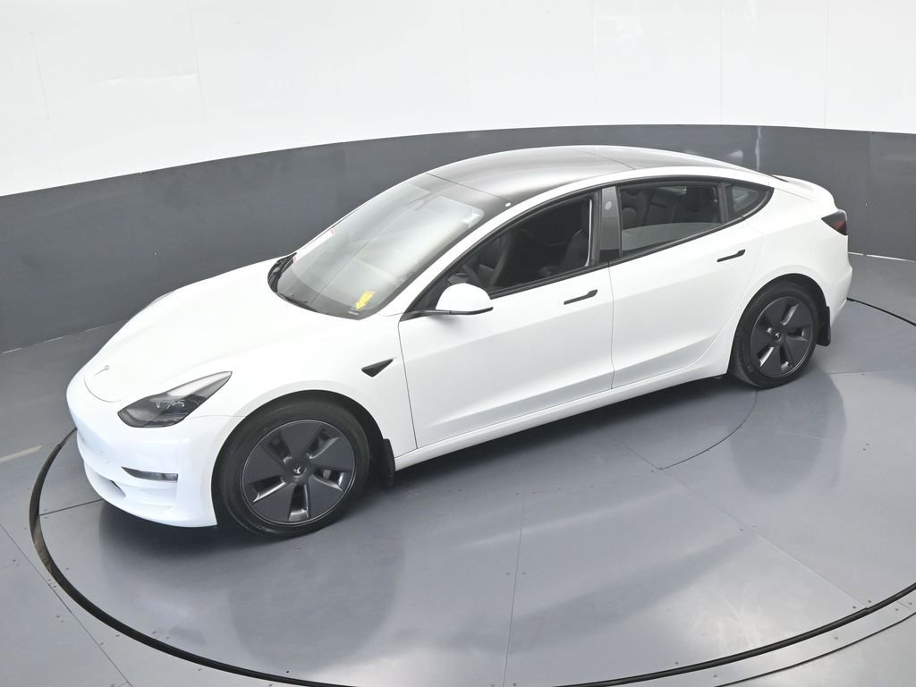 Used 2023 Tesla Model 3 Standard Range image 47