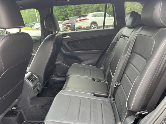 Used 2024 Volkswagen Tiguan SEL R-Line AWD/4WD image 13