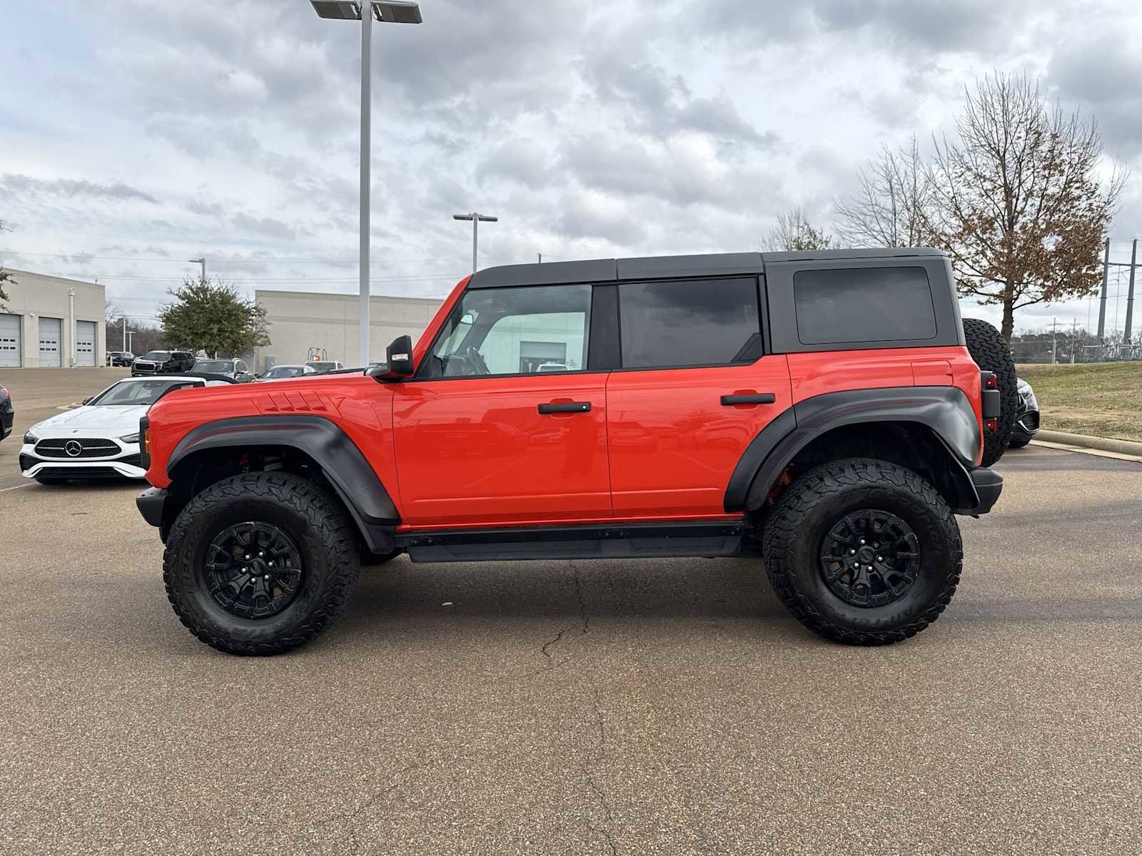 Used 2023 Ford Bronco Raptor image 3