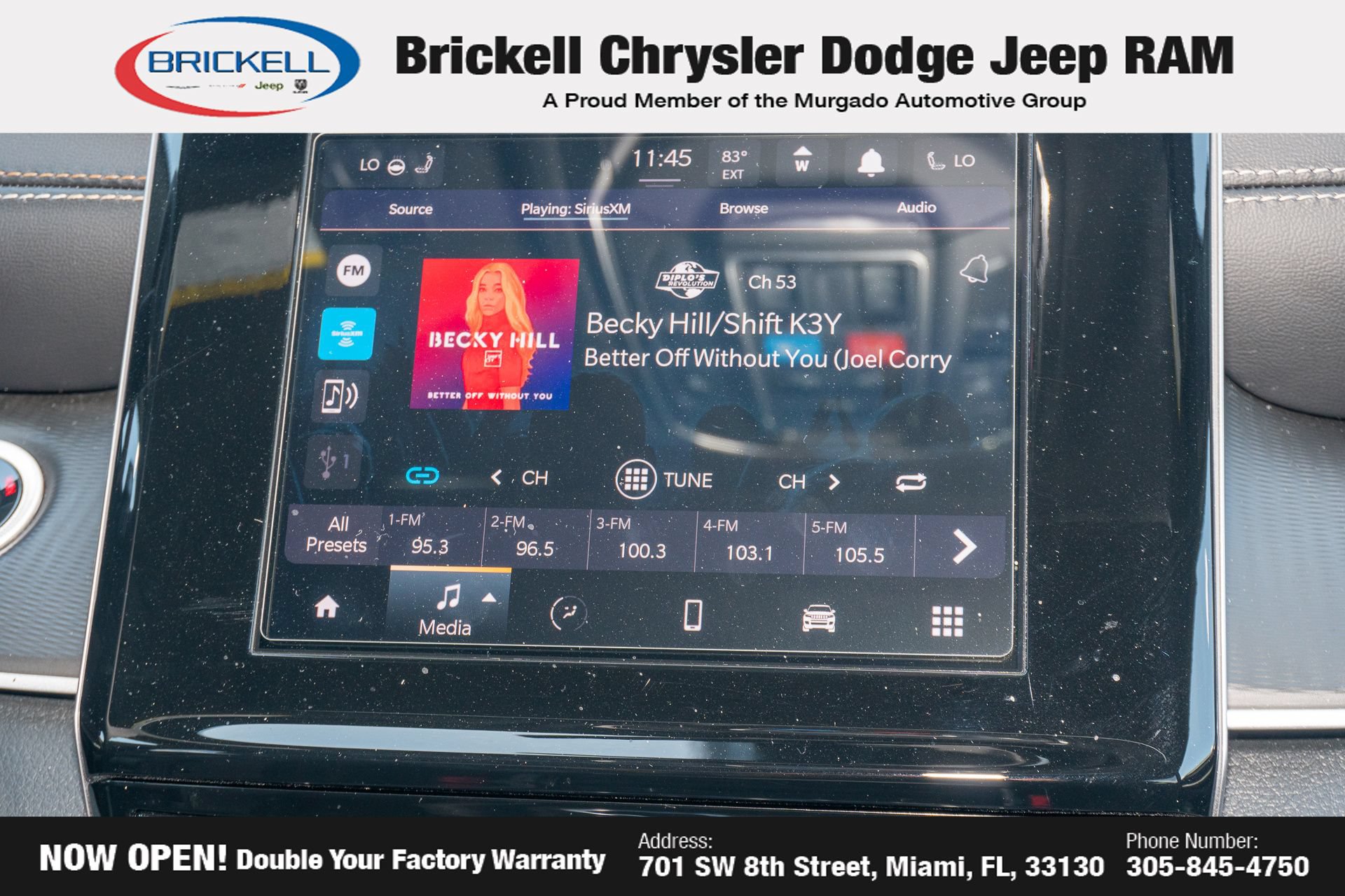Used 2025 Jeep Grand Cherokee L Altitude AWD/4WD image 24