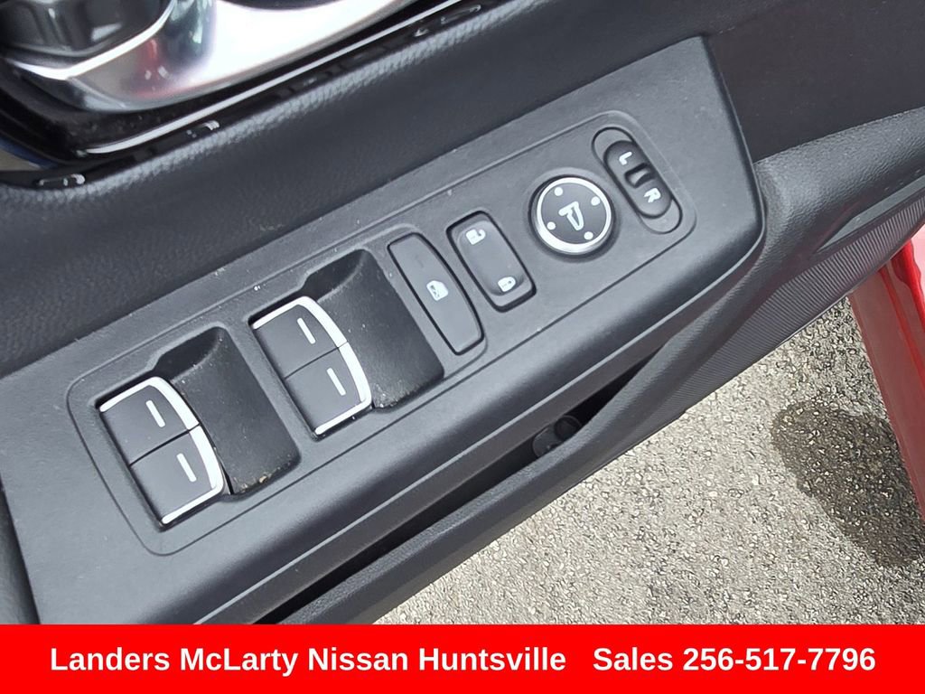 Used 2025 Honda CR-V Sport Touring image 23