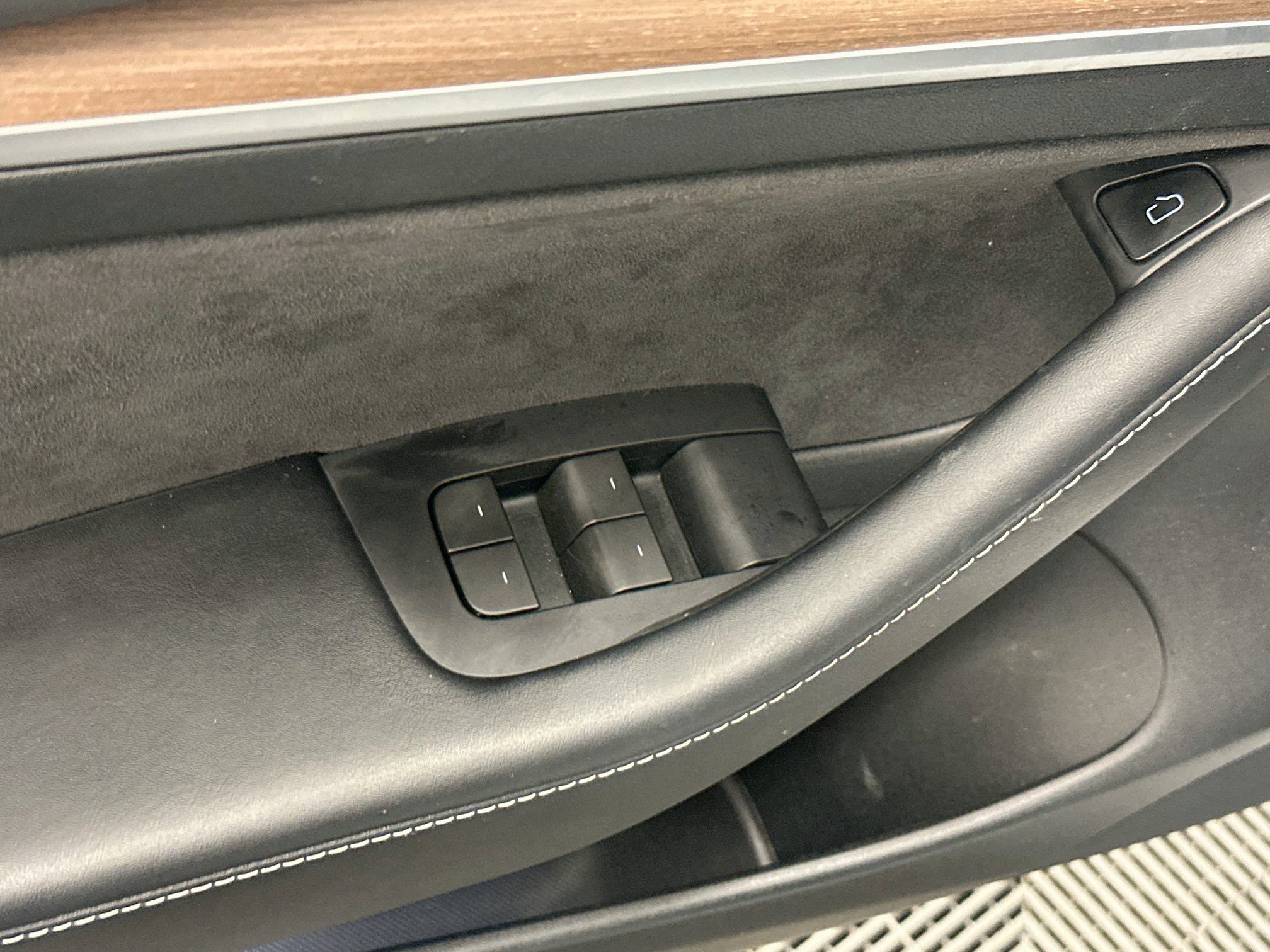 Used 2023 Tesla Model 3 Performance AWD/4WD image 15