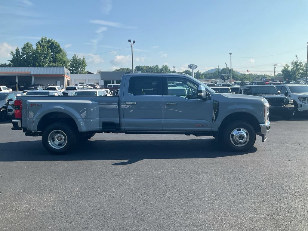 New 2026 Ford F350 King Ranch w/ Chrome Package AWD/4WD image 4