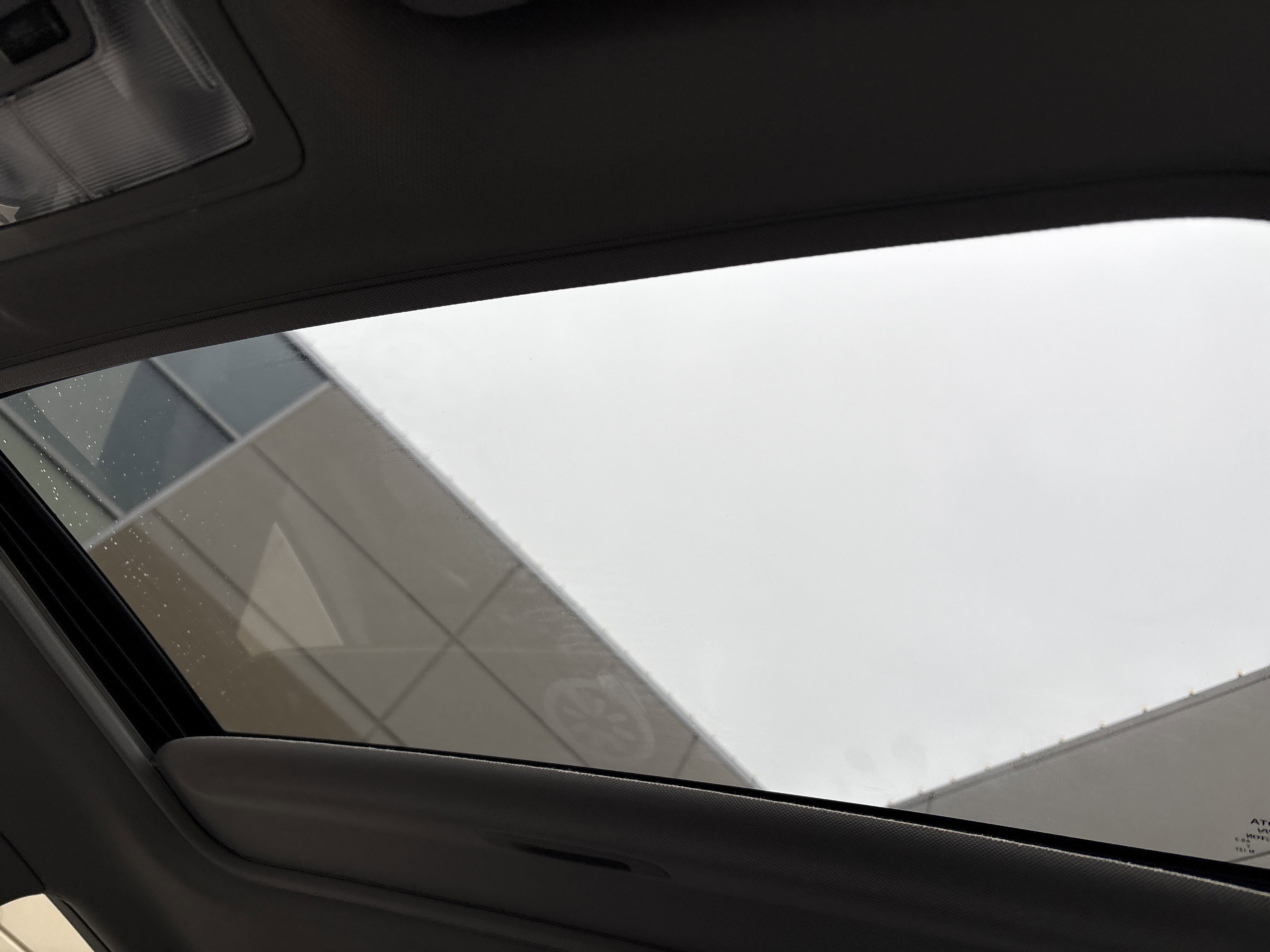 Used 2015 Toyota Camry XSE image 28