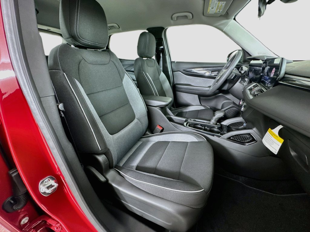New 2026 Chevrolet TrailBlazer LS FWD image 27