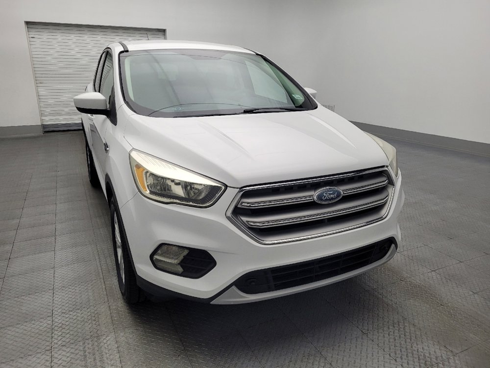 Used 2017 Ford Escape SE image 14
