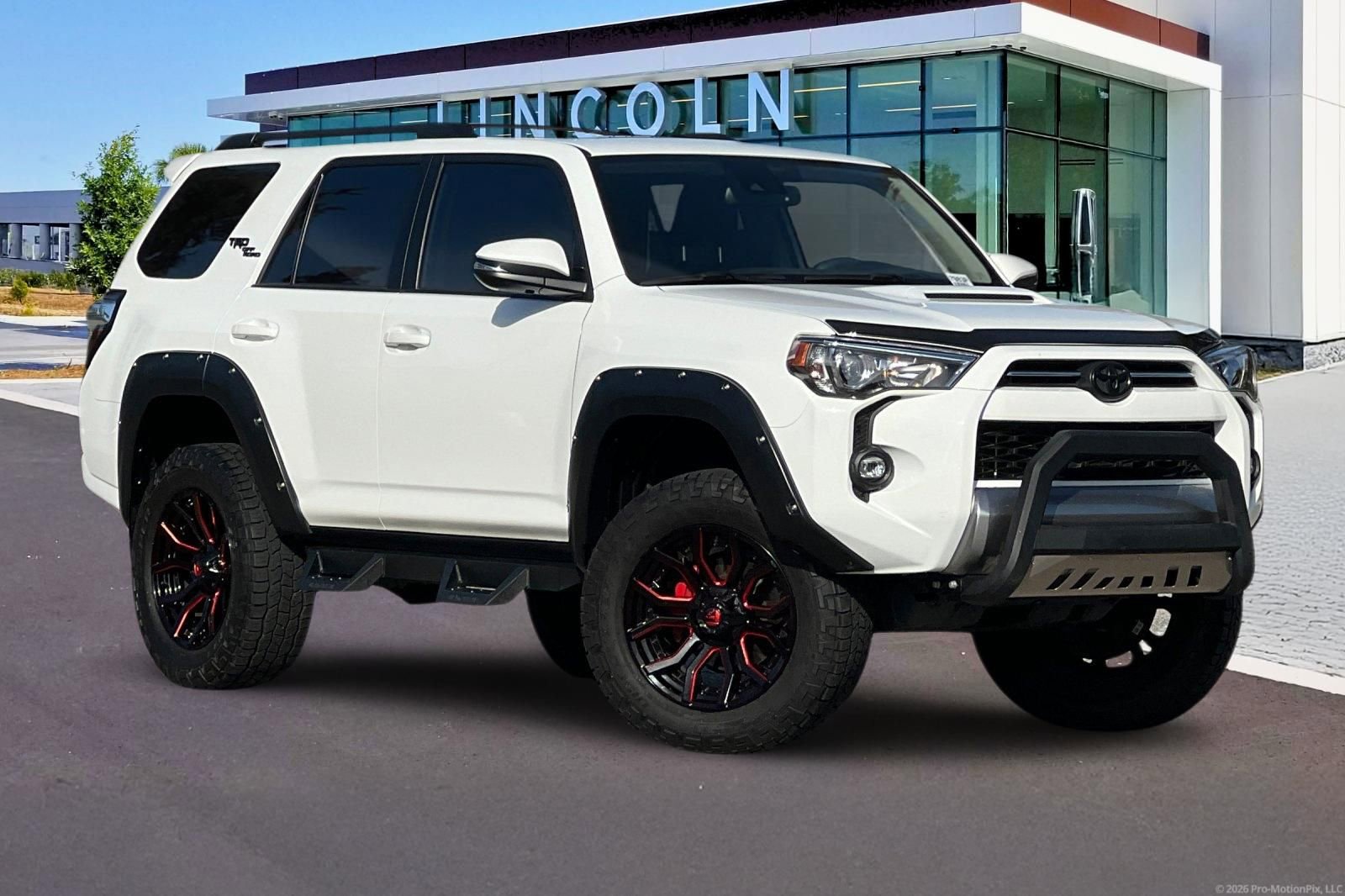 Used 2022 Toyota 4Runner TRD Off-Road Premium w/ Moonroof Package AWD/4WD image 2