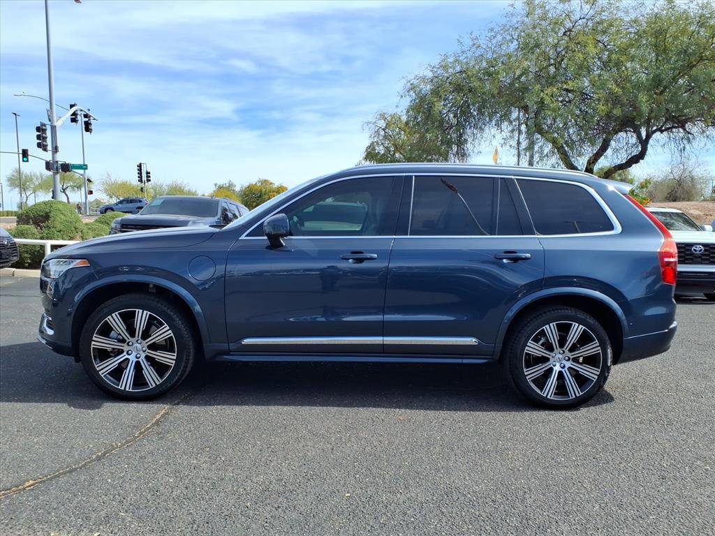Used 2025 Volvo XC90 T8 Plus w/ Protection Package Premier image 8