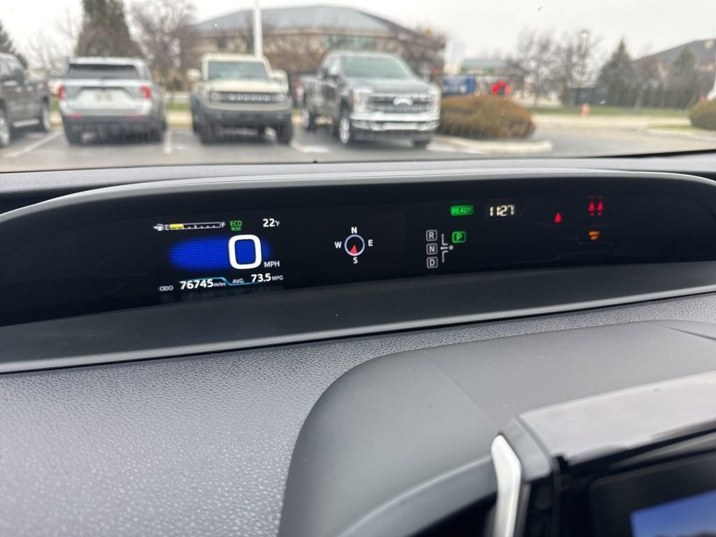 Used 2018 Toyota Prius Prime Premium image 23