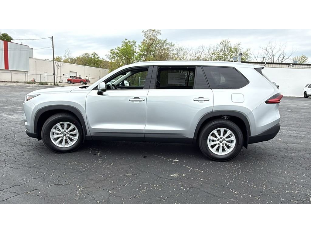 New 2026 Toyota Grand Highlander AWD image 4