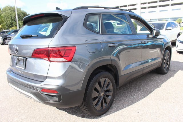 Certified 2024 Volkswagen Taos S image 7