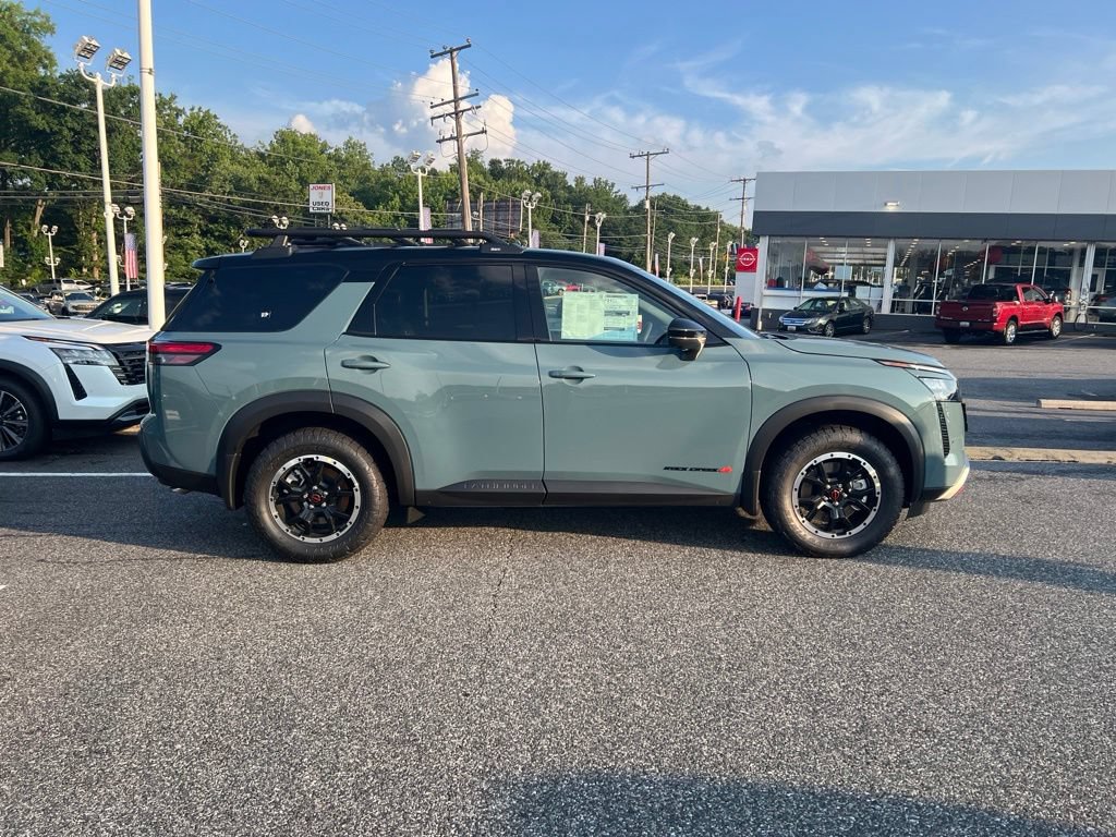 New 2026 Nissan Pathfinder Rock Creek w/ Rock Creek Premium Package AWD/4WD image 2
