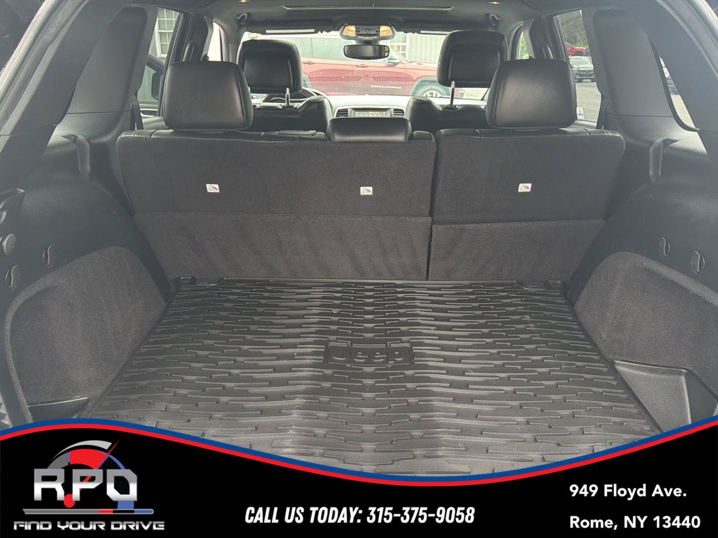 Used 2017 Jeep Grand Cherokee Limited AWD/4WD image 22