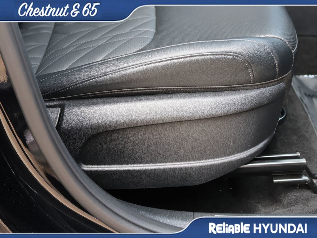 Used 2024 Kia Sportage X-Line w/ X-Line Premium Package image 11