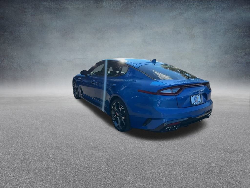 Used 2020 Kia Stinger GT2 image 17