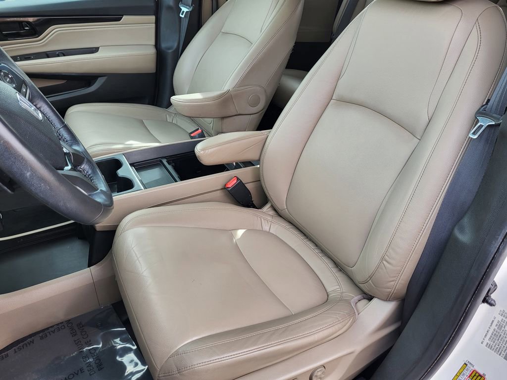 Used 2022 Honda Odyssey Touring image 12
