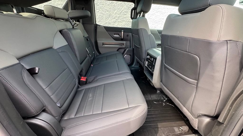 Used 2024 GMC Hummer EV 3X AWD/4WD image 12