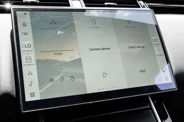 New 2026 Land Rover Range Rover Velar Belgravia AWD/4WD image 32