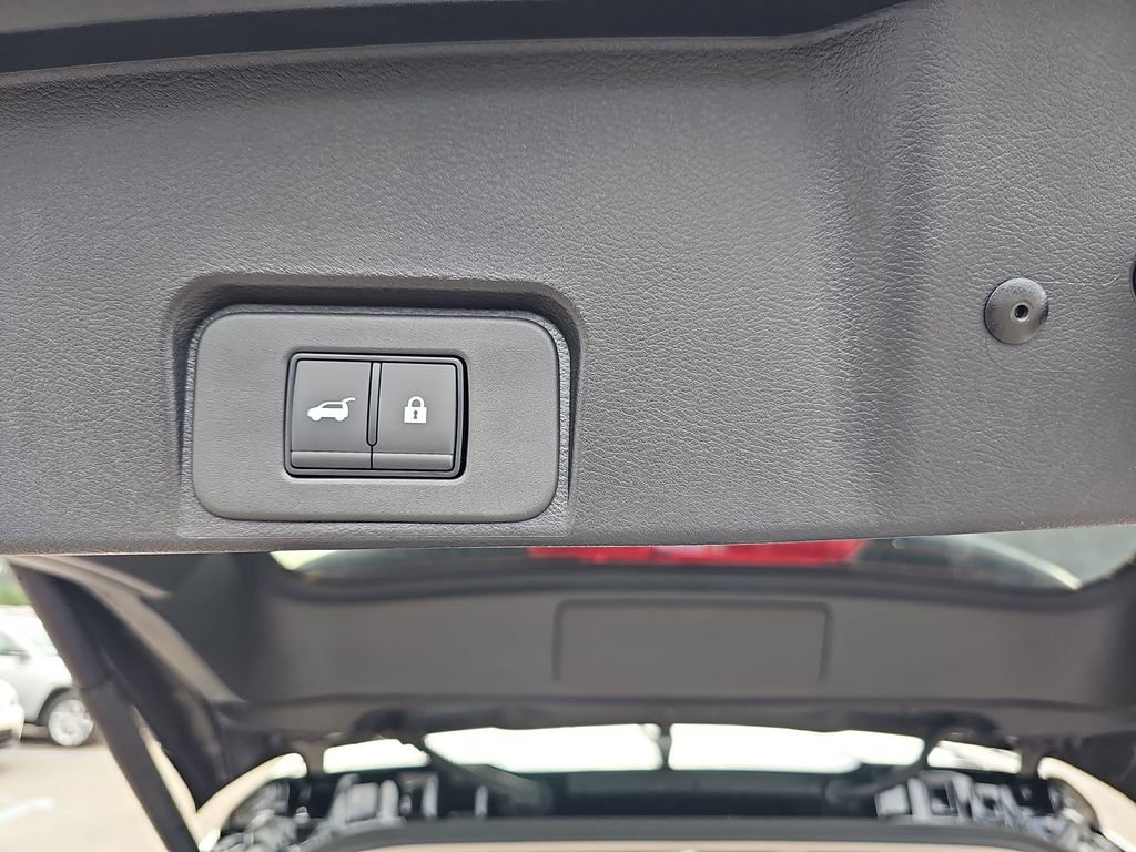 New 2026 Nissan Rogue SV FWD image 16