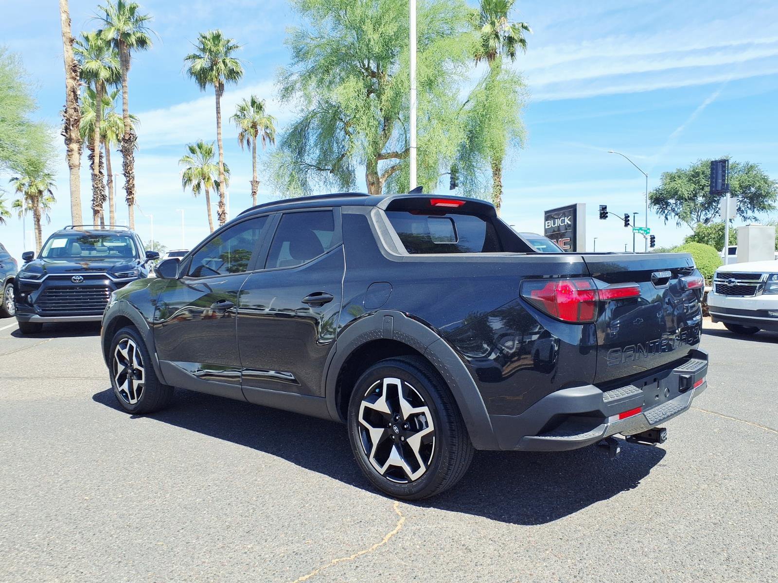 Used 2024 Hyundai Santa Cruz Limited AWD/4WD image 9