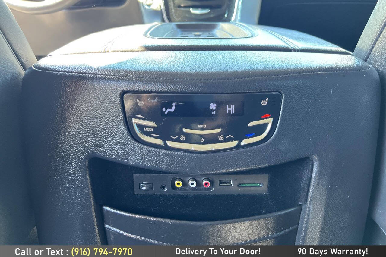 Used 2015 Cadillac Escalade ESV Premium AWD/4WD image 28