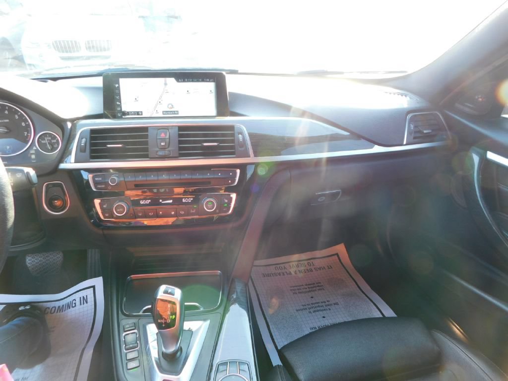 Used 2017 BMW 330e RWD image 36