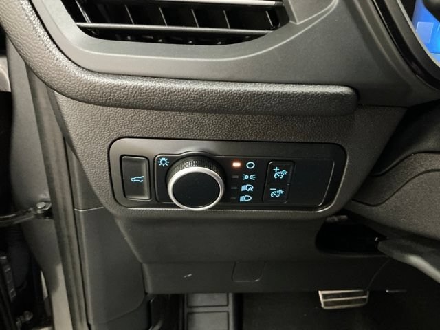 Used 2024 Ford Escape ST-Line w/ Tech Pack #1 FWD image 18