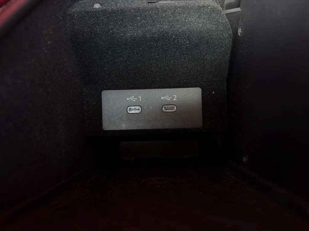 Used 2025 INFINITI QX80 Sensory AWD/4WD image 30
