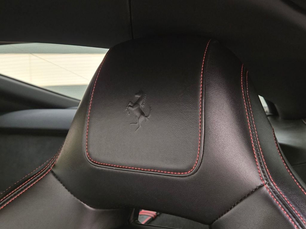 Used 2015 Ferrari F12 Berlinetta image 30
