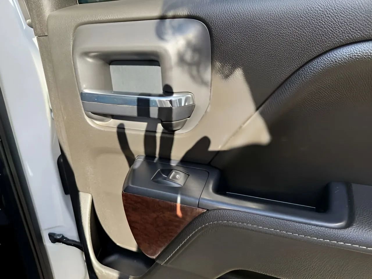 Used 2018 GMC Sierra 1500 SLE w/ SLE Value Package image 26