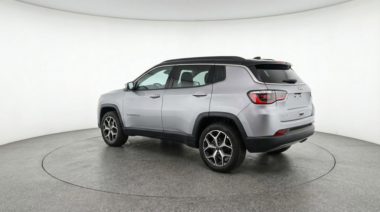 Used 2025 Jeep Compass Limited image 6