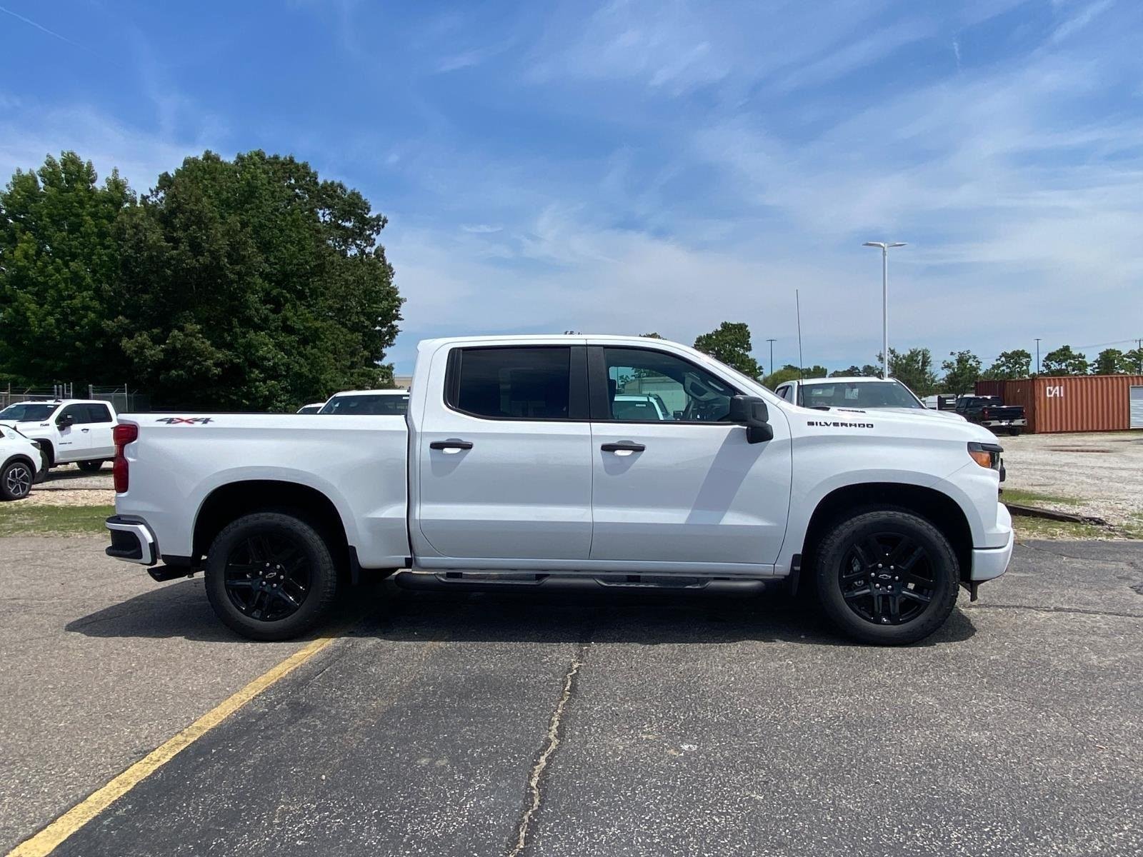 New 2026 Chevrolet Silverado 1500 Custom w/ Turbomax Blackout Package AWD/4WD image 2