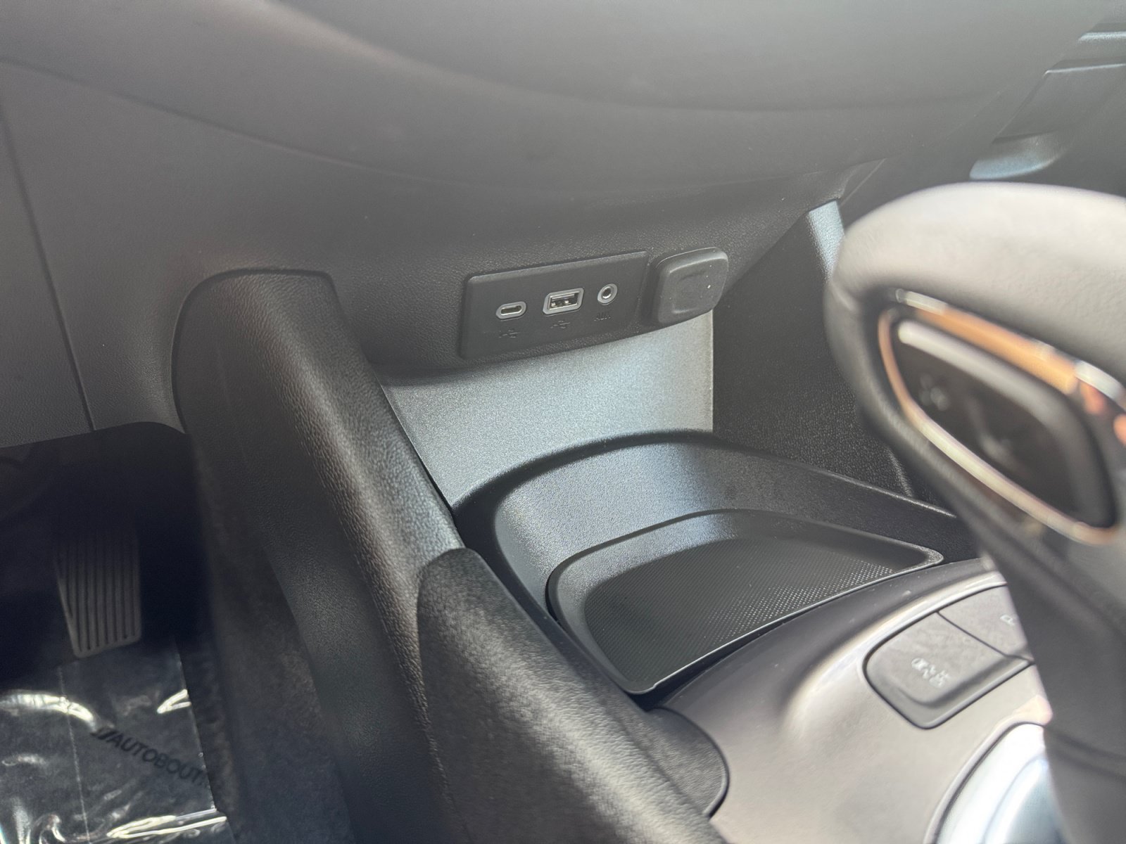 Used 2024 Chevrolet Malibu RS FWD image 19