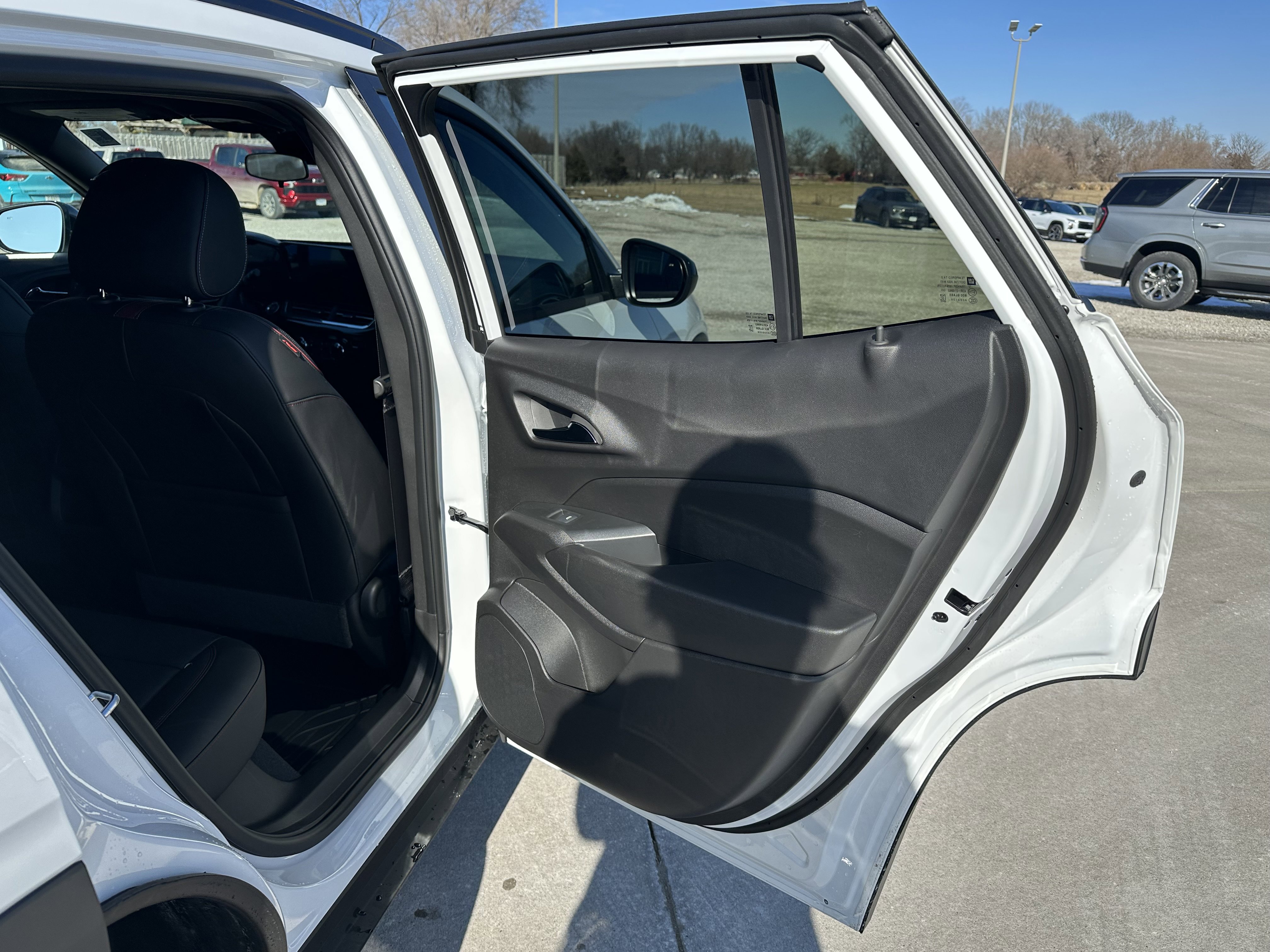 New 2026 Chevrolet Trax RS w/ Driver Confidence Package image 38