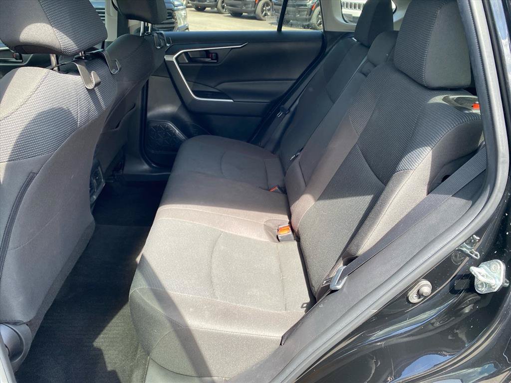Used 2023 Toyota RAV4 LE AWD/4WD image 22