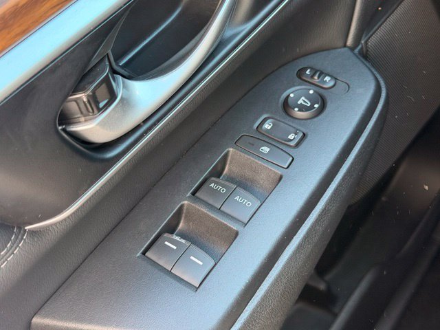 Used 2021 Honda CR-V EX-L image 24