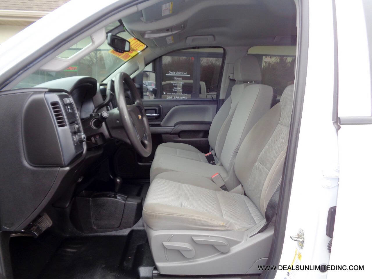 Used 2017 Chevrolet Silverado 2500 W/T w/ WT Convenience Package AWD/4WD image 9